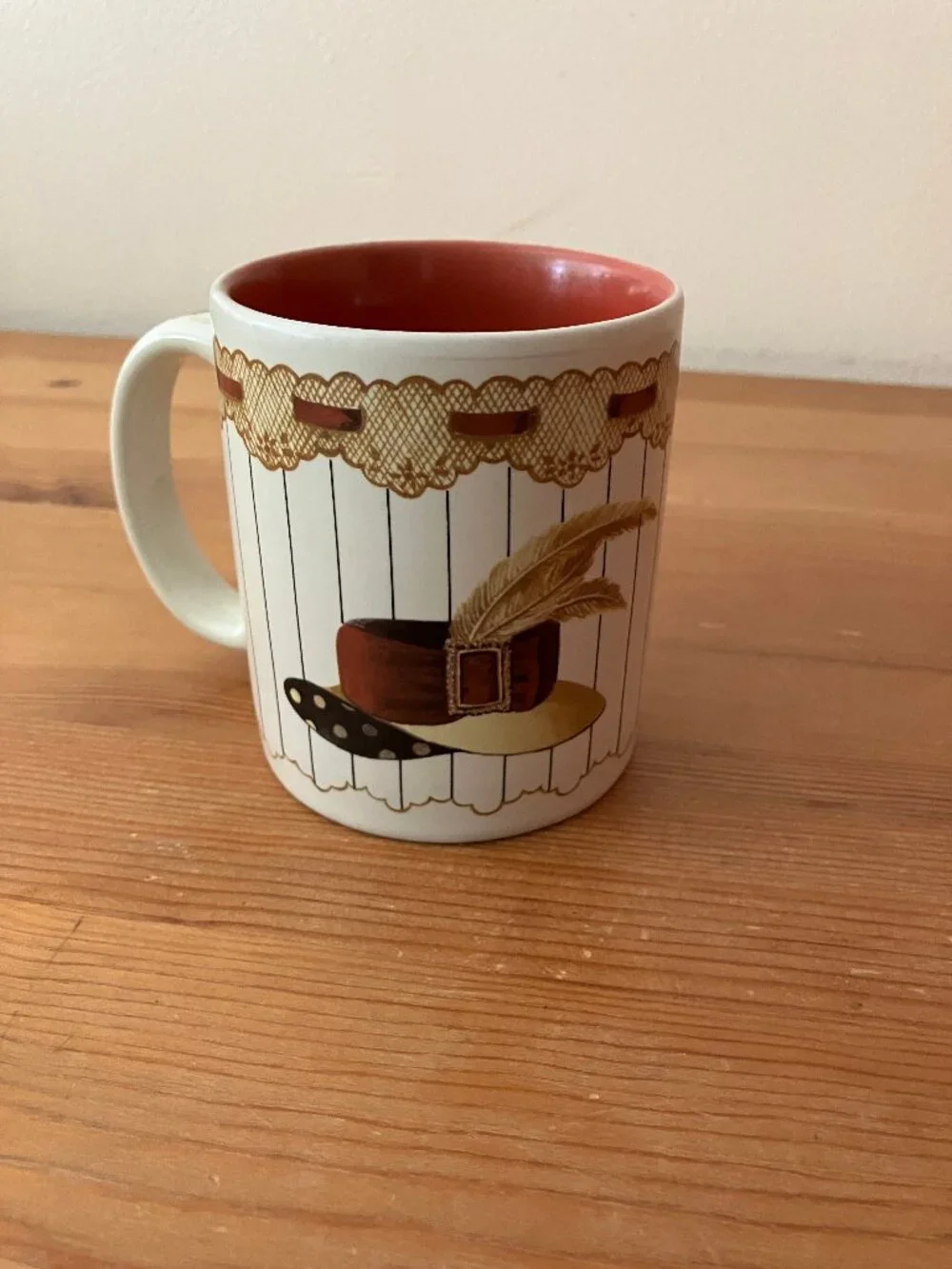 VTG 1999 Sandy's Clothet Claudette 10 oz. Coffee Mug Cup White Hat Shoe New
